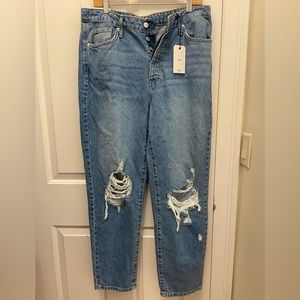 Forever 21 Premium Denim Mom Jeans w/Distressed knees, Size 31 NWT